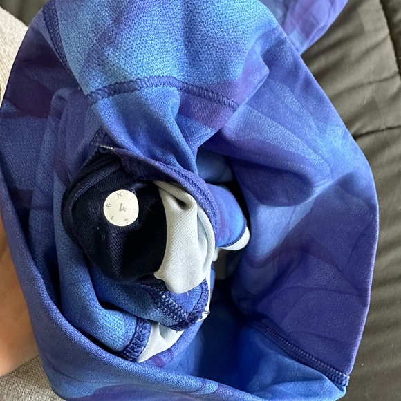 Lululemon leggings - Picture 2 of 3